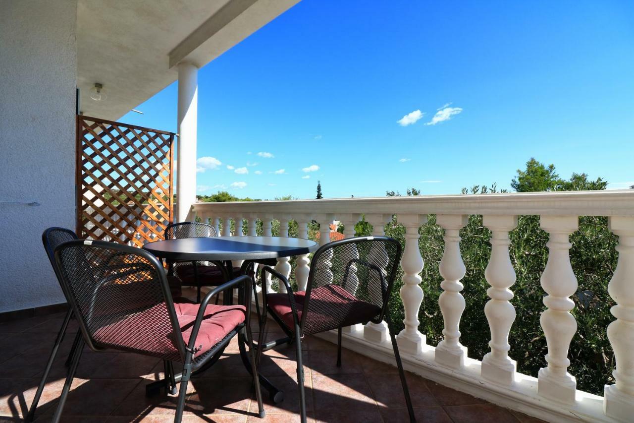 Apartments Slađana Jezera Ngoại thất bức ảnh
