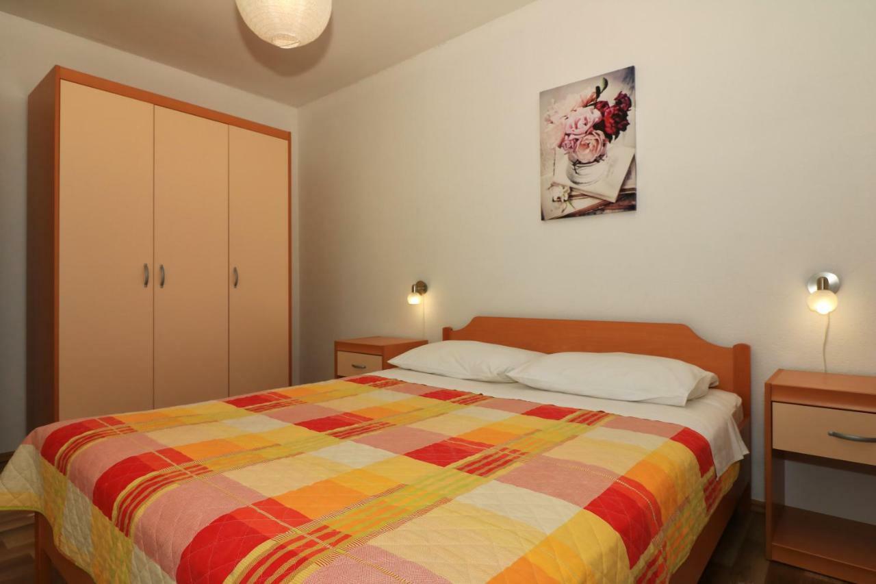 Apartments Slađana Jezera Ngoại thất bức ảnh