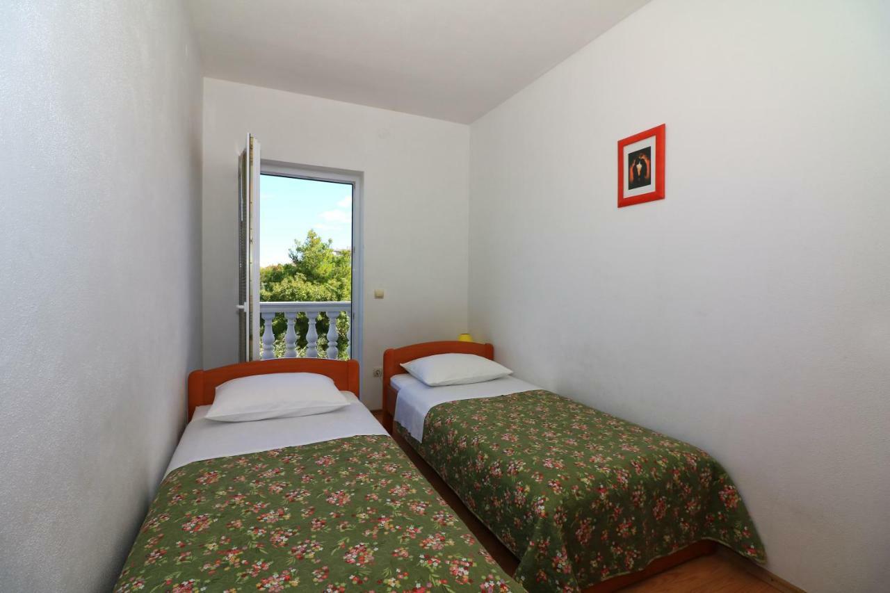 Apartments Slađana Jezera Ngoại thất bức ảnh