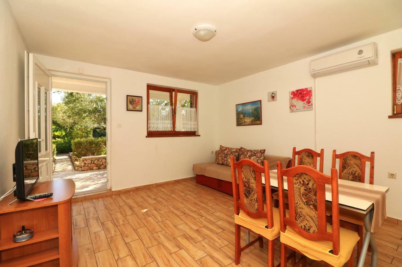 Apartments Slađana Jezera Ngoại thất bức ảnh