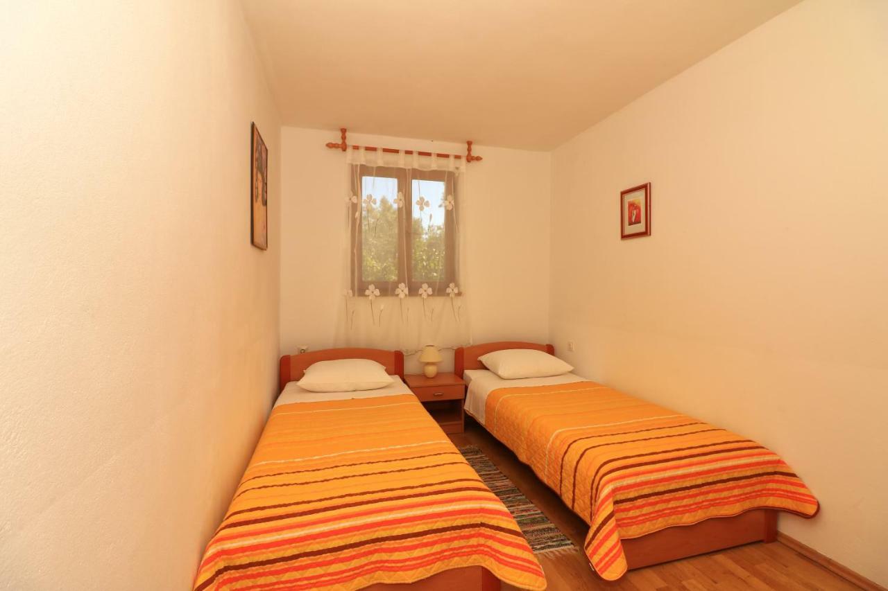 Apartments Slađana Jezera Ngoại thất bức ảnh